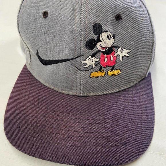 Mens H KAP Gray Vintage Wool Blend Nike Mickey Snapback Hat